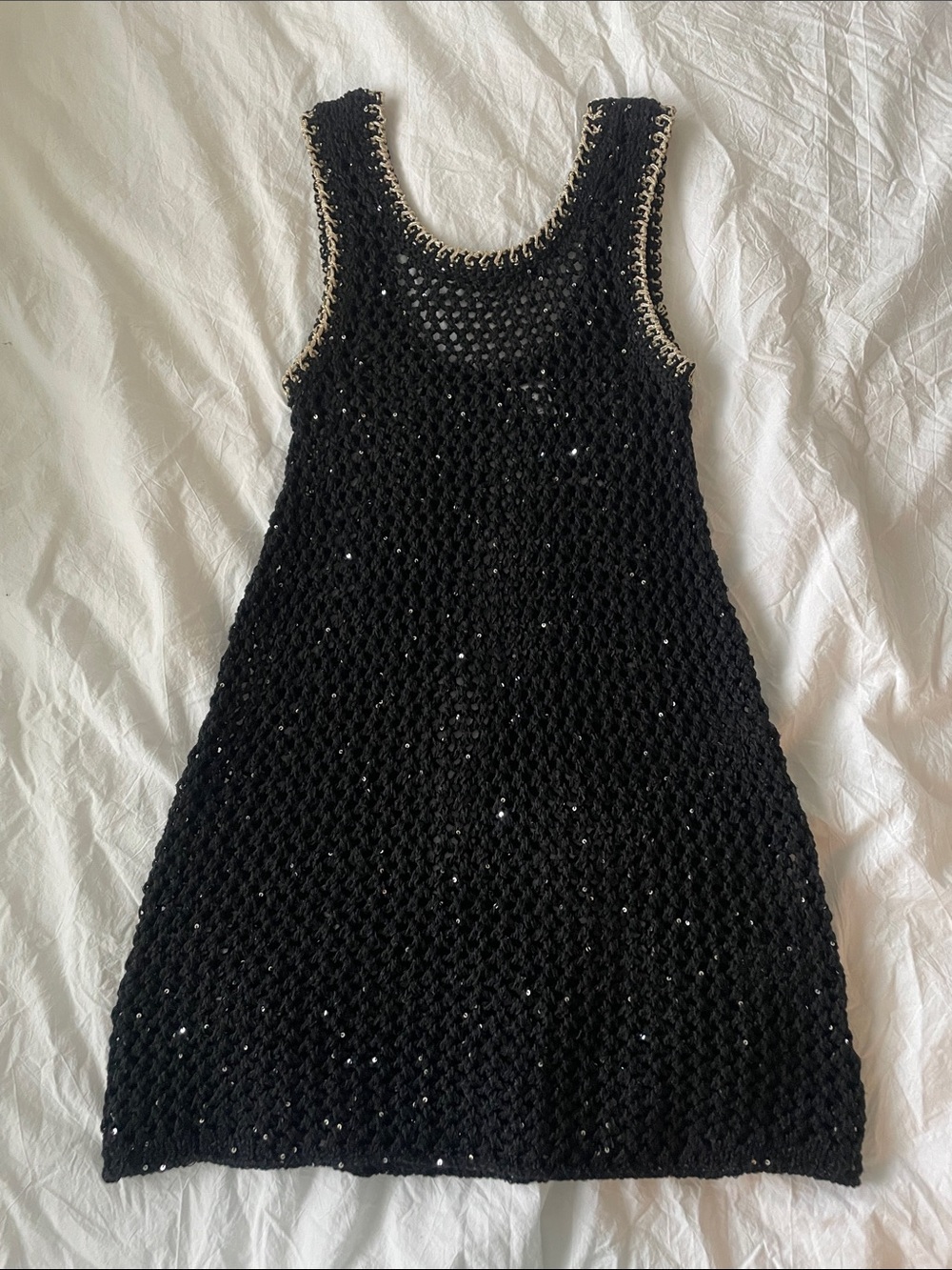 H&M DIVIDED Womenโs Black Sequinned Crocheted Tank Dress with Contrast Trim